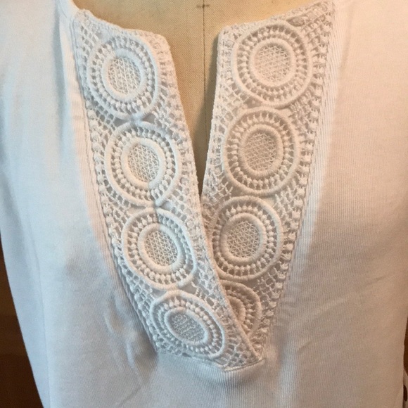 Rafaella sleeveless top - Picture 2 of 5